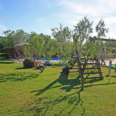 Villa Leonardo In Galovac