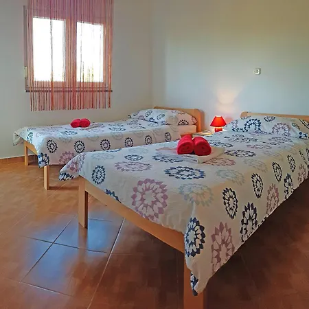 Villa Leonardo In Galovac *